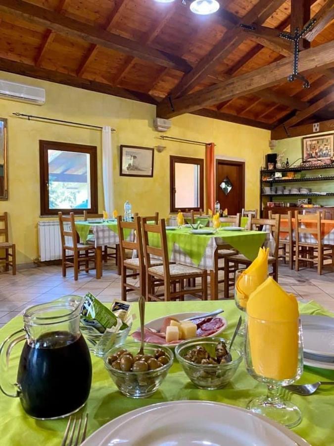 Agriturismo Su Niu Uta Extérieur photo